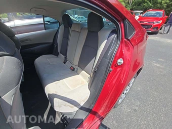 2022 Toyota Corolla LE Sedan – miniatura 13