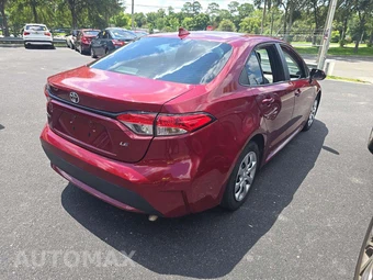 2022 Toyota Corolla LE Sedan – miniatura 3