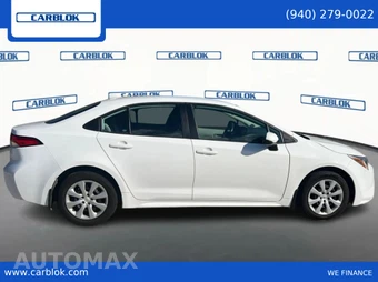 2022 Toyota Corolla LE Sedan - miniatura 4
