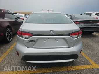 2022 Toyota Corolla LE Sedan - miniatura 5