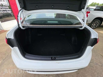 2022 Toyota Corolla LE Sedan - miniatura 14