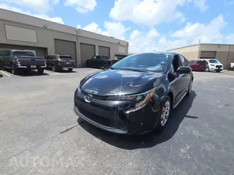 2022 Toyota Corolla LE Sedan