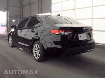 2022 Toyota Corolla LE Sedan – miniatura 6