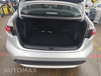 2022 Toyota Corolla LE Sedan - miniatura 16