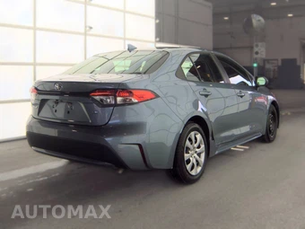2022 Toyota Corolla LE Sedan - miniatura 4
