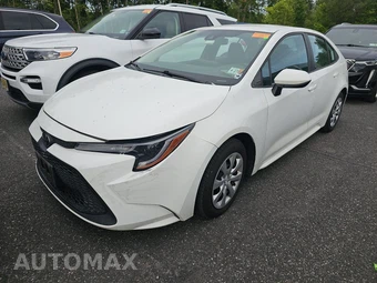 2022 Toyota Corolla LE Sedan