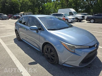 2022 Toyota Corolla LE Sedan - miniatura 3