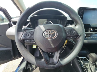 2022 Toyota Corolla LE Sedan - miniatura 16