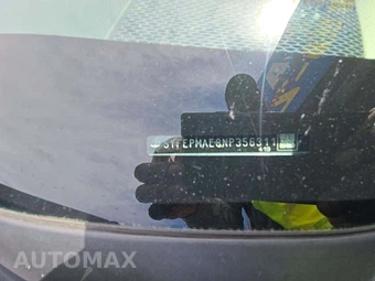 2022 Toyota Corolla LE Sedan – miniatura 5