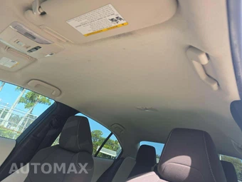 2022 Toyota Corolla LE Sedan – miniatura 8