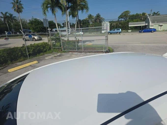 2022 Toyota Corolla LE Sedan – miniatura 9