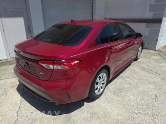 2022 Toyota Corolla LE Sedan - miniatura 3