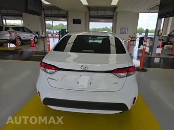 2022 Toyota Corolla LE Sedan - miniatura 5