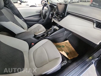 2022 Toyota Corolla LE Sedan – miniatura 8