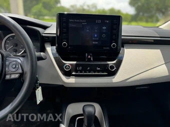 2022 Toyota Corolla LE Sedan - miniatura 10