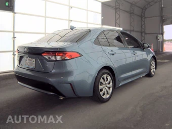 2022 Toyota Corolla LE Sedan - miniatura 4