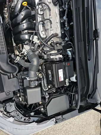2022 Toyota Corolla LE Sedan - miniatura 21