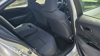 2022 Toyota Corolla LE Sedan - miniatura 12