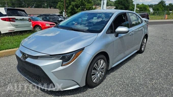 2022 Toyota Corolla LE Sedan - miniatura 3