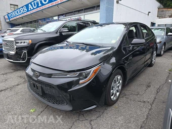 2022 Toyota Corolla LE Sedan