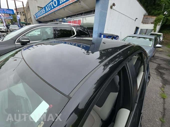 2022 Toyota Corolla LE Sedan - miniatura 12