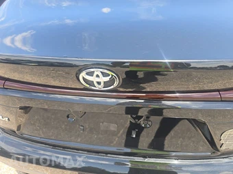 2022 Toyota Corolla LE Sedan – miniatura 16