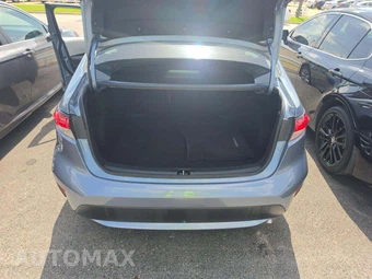 2022 Toyota Corolla LE Sedan – miniatura 14