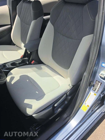 2022 Toyota Corolla LE Sedan – miniatura 6