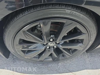 2022 Toyota Corolla SE Nightshade Edition Sedan - miniatura 10