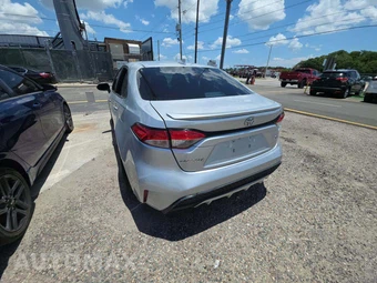 2022 Toyota Corolla SE Sedan – miniatura 2
