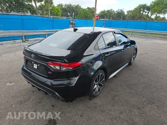 2022 Toyota Corolla SE Sedan – miniatura 4