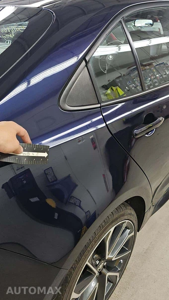 2022 Toyota Corolla SE Sedan - miniatura 32