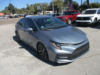 2022 Toyota Corolla SE Sedan - miniatura 4