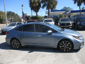 2022 Toyota Corolla SE Sedan - miniatura 5
