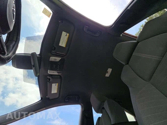 2022 Toyota Corolla SE Sedan - miniatura 11