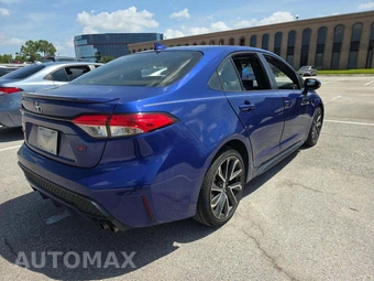 2022 Toyota Corolla SE Sedan - miniatura 3