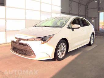 2022 Toyota Corolla XLE Sedan