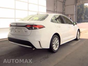 2022 Toyota Corolla XLE Sedan - miniatura 4