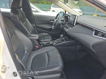 2022 Toyota Corolla XLE Sedan - miniatura 8