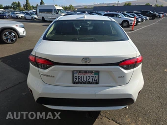 2022 Toyota Corolla XLE Sedan - miniatura 5