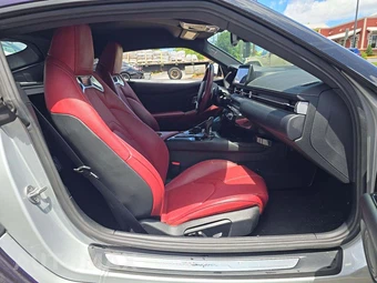2022 Toyota GR Supra 3.0 Premium - miniatura 17