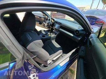2022 Toyota GR86 – miniatura 18
