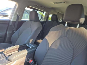 2022 Toyota Highlander Hybrid LE - miniatura 11