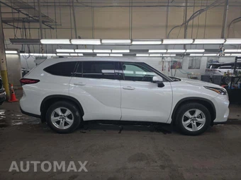 2022 Toyota Highlander Hybrid LE - miniatura 4