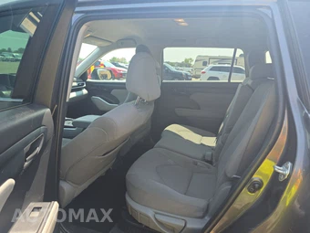 2022 Toyota Highlander Hybrid LE - miniatura 13