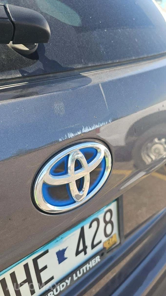 2022 Toyota Highlander Hybrid LE - miniatura 24