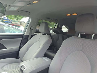 2022 Toyota Highlander Hybrid LE - miniatura 11
