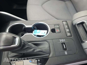 2022 Toyota Highlander Hybrid LE - miniatura 8