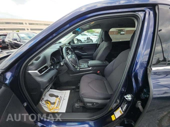 2022 Toyota Highlander Hybrid LE - miniatura 3