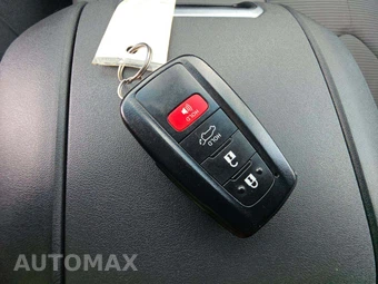 2022 Toyota Highlander Hybrid LE - miniatura 5